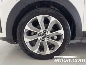Kia Stonic, 2019 — миниатюра 5