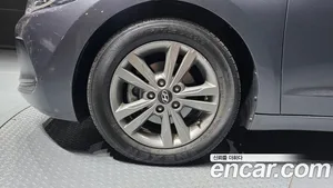 Hyundai Avante, 2017 — миниатюра 5