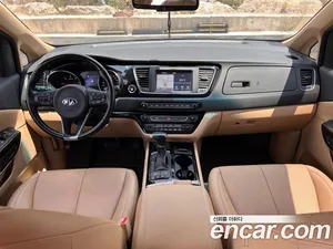 Kia Carnival, 2018 — миниатюра 8