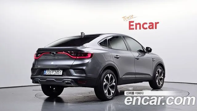 Renault XM3, 2024 — фото автомобиля из Кореи