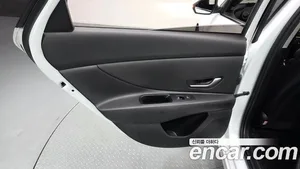 Hyundai Avante, 2022 — миниатюра 15