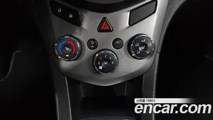 Chevrolet Aveo, 2017 — миниатюра 24