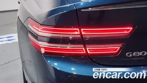 Genesis G80, 2022 — миниатюра 9