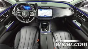 Mercedes-Benz E-Class, 2024 — миниатюра 7