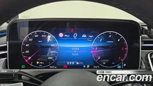 Mercedes-Benz E-Class, 2024 — миниатюра 8