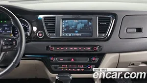 Kia Carnival, 2018 — миниатюра 21