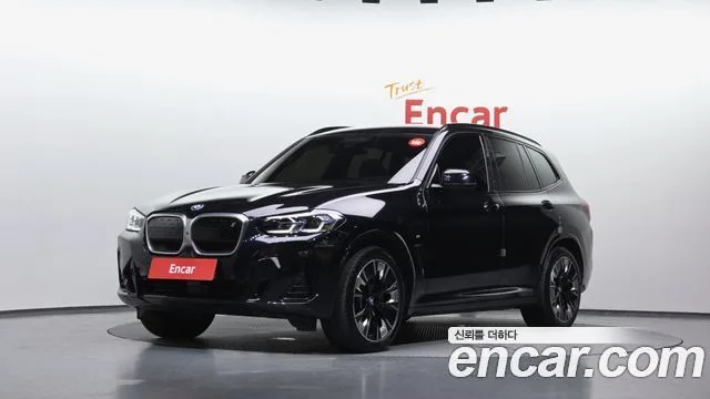 BMW iX3, 2025 — фото автомобиля из Кореи