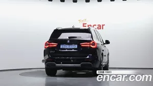 BMW iX3, 2025 — миниатюра 4