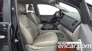 Kia Carnival, 2015 — миниатюра 11