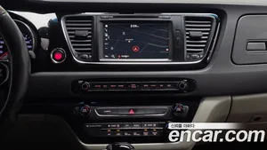 Kia Carnival, 2015 — миниатюра 15