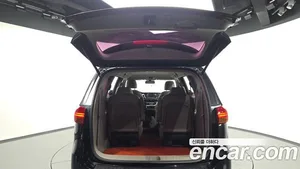 Kia Carnival, 2015 — миниатюра 20