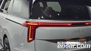 Kia Carnival, 2024 — миниатюра 8