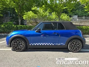 Mini Cooper Convertible, 2025 — миниатюра 19
