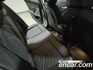 BMW 5-Series, 2023 — миниатюра 10