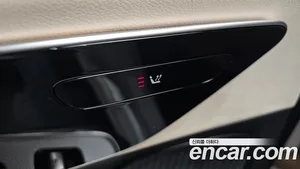Mercedes-Benz E-Class, 2026 — миниатюра 21
