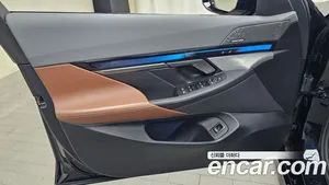 BMW 5-Series, 2024 — миниатюра 13