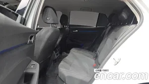 Volkswagen Golf, 2022 — миниатюра 18