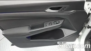 Volkswagen Golf, 2022 — миниатюра 14