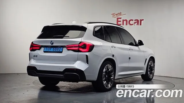 BMW iX3, 2024 — фото автомобиля из Кореи