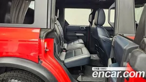 Ford Bronco, 2023 — миниатюра 18