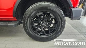 Ford Bronco, 2023 — миниатюра 7