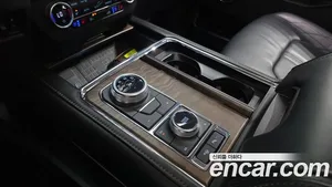 Ford Expedition, 2021 — миниатюра 12