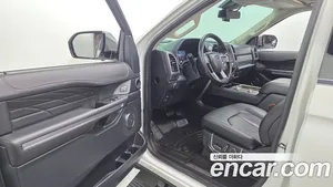 Ford Expedition, 2021 — миниатюра 13