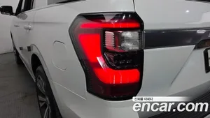 Ford Expedition, 2021 — миниатюра 9