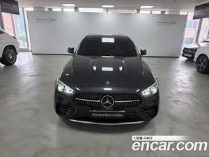 Mercedes-Benz E-Class, 2022 — миниатюра 3