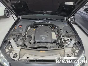 Mercedes-Benz E-Class, 2022 — миниатюра 6