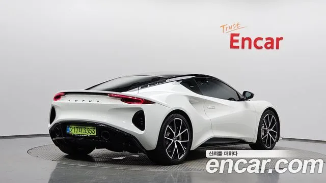 Lotus Emira, 2025 — фото автомобиля из Кореи