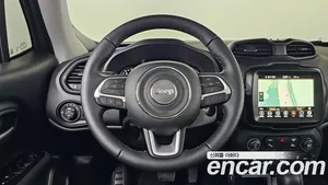 Jeep Renegade, 2023 — миниатюра 19