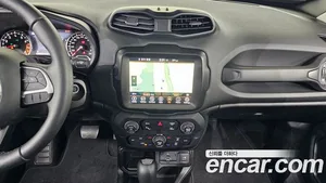 Jeep Renegade, 2023 — миниатюра 23