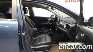 Kia Stonic, 2018 — миниатюра 11