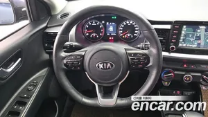 Kia Stonic, 2018 — миниатюра 13