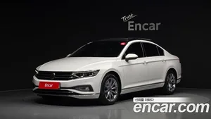 Volkswagen Passat, 2022 — миниатюра 1