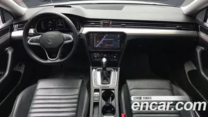 Volkswagen Passat, 2022 — миниатюра 10