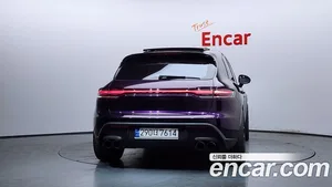 Porsche Macan, 2020 — миниатюра 4