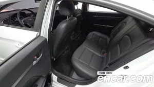 Hyundai Avante, 2018 — миниатюра 11