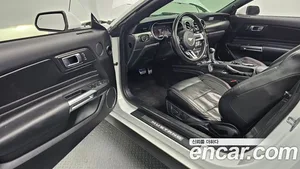 Ford Mustang, 2021 — миниатюра 10