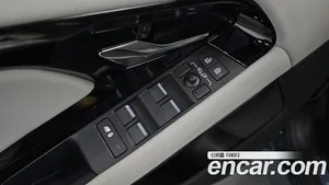 Land Rover Range Rover Evoque, 2024 — миниатюра 27