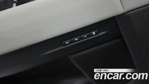 Land Rover Range Rover Evoque, 2024 — миниатюра 28