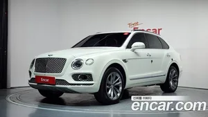 Bentley Bentayga, 2017 — миниатюра 1