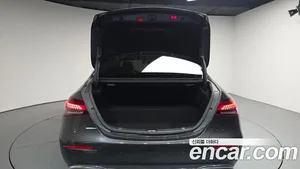 Mercedes-Benz E-Class, 2021 — миниатюра 26
