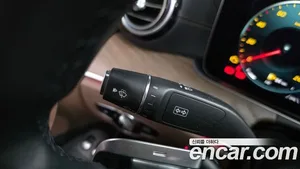 Mercedes-Benz E-Class, 2021 — миниатюра 30