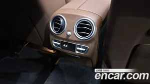 Mercedes-Benz E-Class, 2021 — миниатюра 32