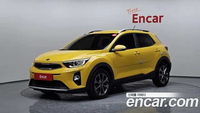 Kia Stonic, 2017 — фото автомобиля из Кореи