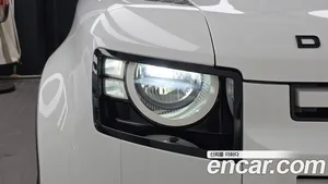 Land Rover Defender, 2021 — миниатюра 8