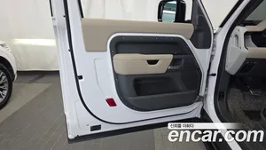 Land Rover Defender, 2021 — миниатюра 14