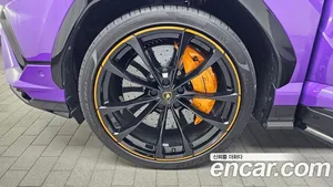 Lamborghini Urus, 2024 — миниатюра 5